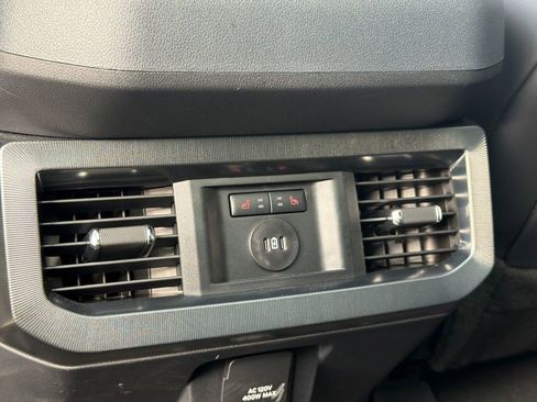 Used 2025 Ford F250 Platinum image 53