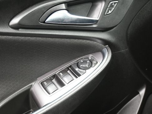 Used 2022 Chevrolet Malibu LT image 29