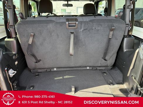 Used 2022 Jeep Wrangler Sport AWD/4WD image 25