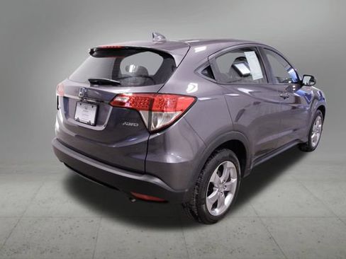 Certified 2022 Honda HR-V LX image 6