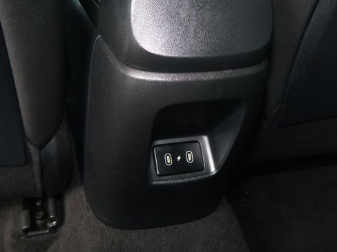 Certified 2024 Hyundai Elantra SEL image 12