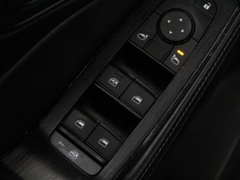 Used 2023 Nissan Rogue SV w/ SV Premium B Package image 20