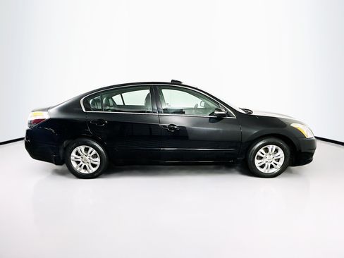 Used 2011 Nissan Altima 2.5 SL w/ 2.5SL Pkg FWD image 10