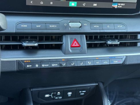 Used 2025 Kia K4 FWD image 24