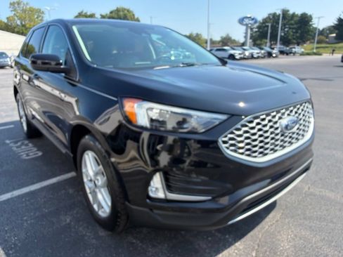 Used 2023 Ford Edge SEL w/ Convenience Package AWD/4WD image 7