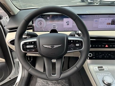 Used 2026 Genesis GV70 2.5T Advanced image 30