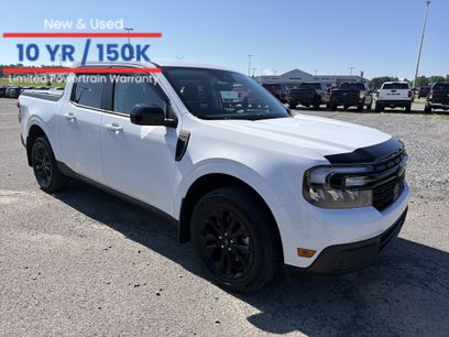 Used 2024 Ford Maverick Lariat w/ Black Appearance Package