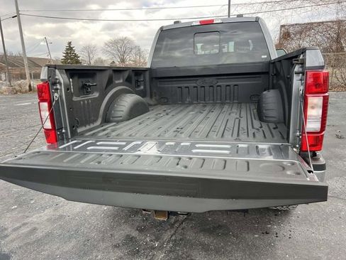 Used 2021 Ford F350 Lariat w/ Tremor Off-Road Package image 12