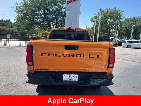 Used 2025 Chevrolet Colorado Z71 AWD/4WD image 7