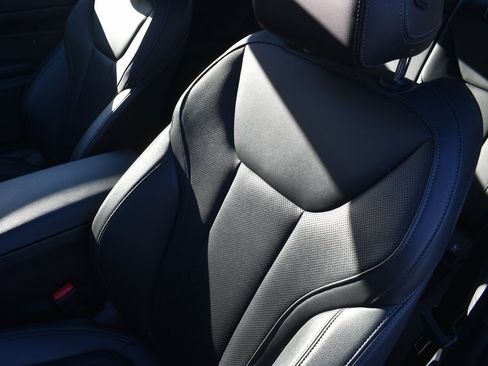 Used 2025 BMW 430i Coupe image 11