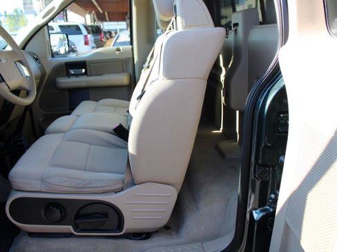 Used 2005 Ford F150 STX RWD image 14