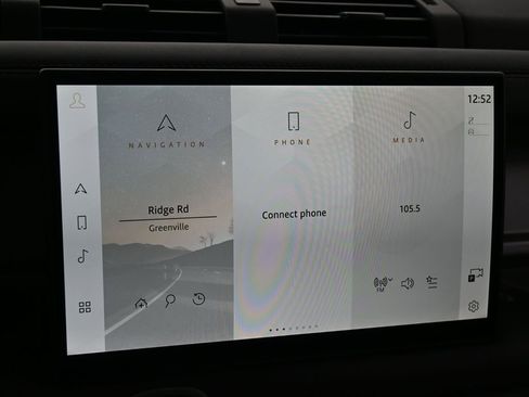 Used 2025 Land Rover Defender 110 Sedona Red Edition image 13