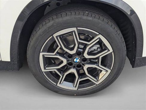 Used 2026 BMW X1 xDrive28i w/ Technology Package AWD/4WD image 9
