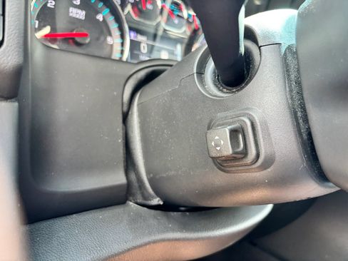 Used 2019 GMC Yukon XL SLT AWD/4WD image 38