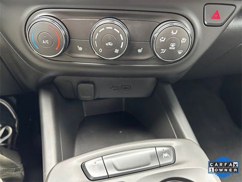 Used 2024 Chevrolet Trax LS w/ LS Convenience Package image 20