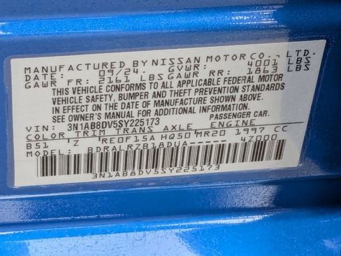 Certified 2025 Nissan Sentra SR image 24