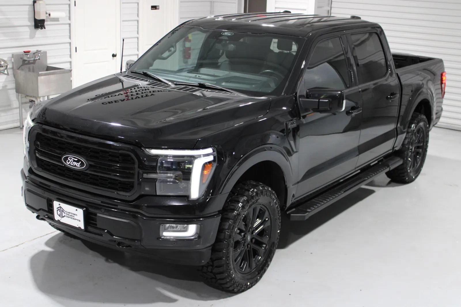 Used 2024 Ford F150 Lariat w/ Equipment Group 502A High AWD/4WD image 44