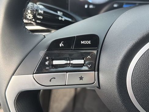 New 2026 Hyundai Elantra Limited image 23