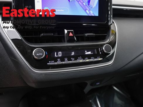 Used 2025 Toyota Corolla LE FWD image 19