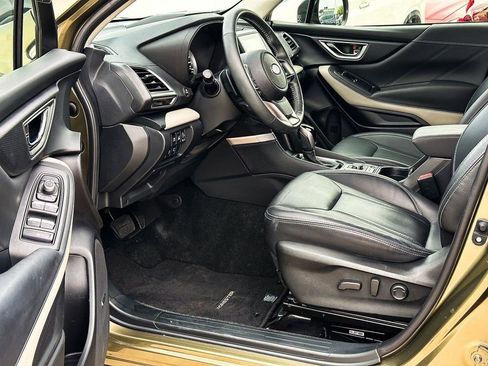 Used 2023 Subaru Forester Limited image 12