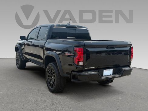 Used 2026 Chevrolet Colorado Trail Boss AWD/4WD image 23