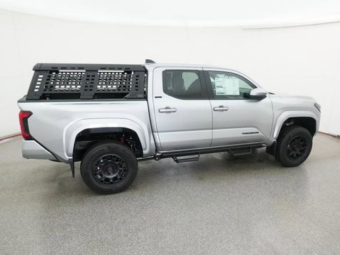New 2025 Toyota Tacoma SR5 image 10