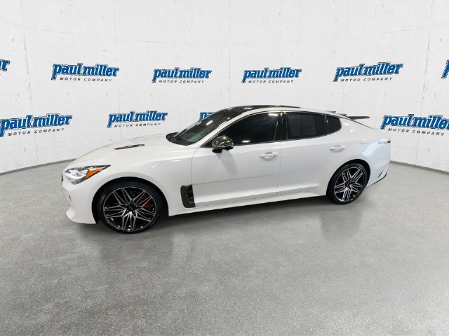Used 2022 Kia Stinger GT2 w/ Red Interior Color Package RWD image 6