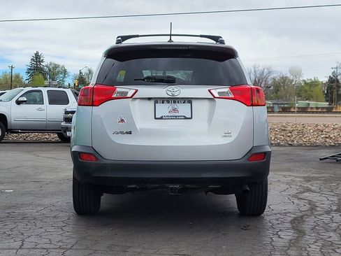 Used 2015 Toyota RAV4 LE image 10