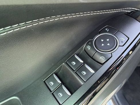 Used 2022 Ford Explorer ST AWD/4WD image 11
