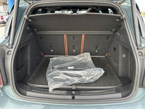 Used 2021 MINI Cooper Countryman SE w/ Driver Assistance Package image 5