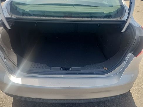 Used 2015 Ford Focus S FWD image 18