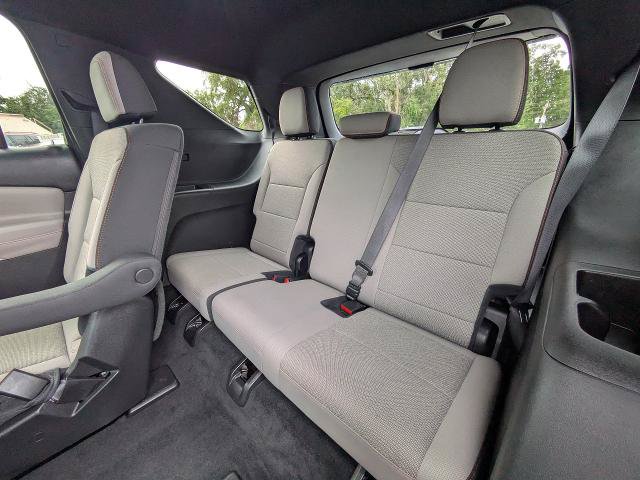 Certified 2026 Chevrolet Traverse LT w/ Driver Confidence Package FWD image 15