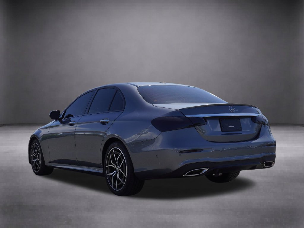 Used 2022 Mercedes-Benz E 350 Sedan image 3