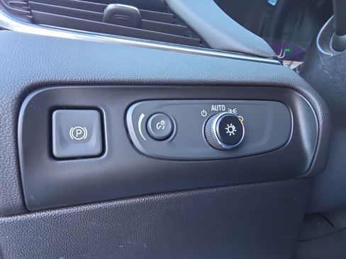 Used 2020 Buick Enclave Avenir w/ Trailering Package, 5000 lbs. image 18