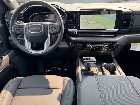 New 2026 GMC Sierra 1500 SLT w/ SLT Premium Plus Package AWD/4WD image 17