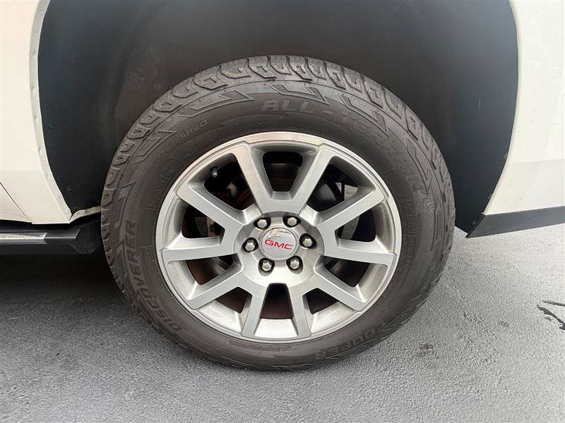 Used 2017 GMC Yukon XL Denali AWD/4WD image 11