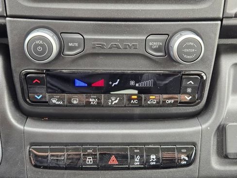 Used 2025 RAM ProMaster 2500 w/ Safety Group image 19