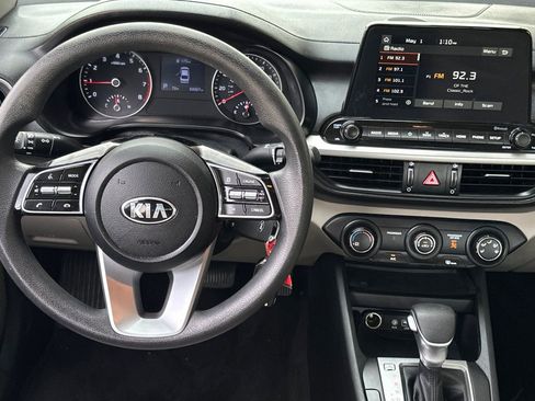 Used 2021 Kia Forte LXS FWD image 14