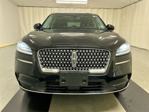 Used 2022 Lincoln Corsair AWD w/ Equipment Group 101A image 3