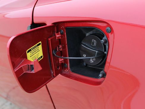 Used 2012 Chevrolet Corvette Grand Sport w/ 3LT Preferred Equipment Group image 39