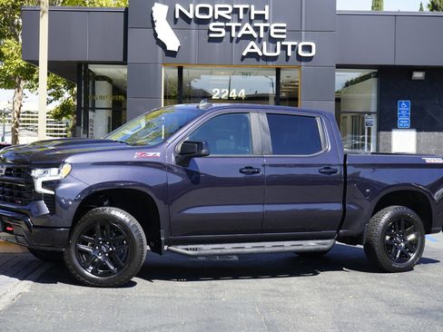 Used 2022 Chevrolet Silverado 1500 LT Trail Boss w/ Protection Package image 1