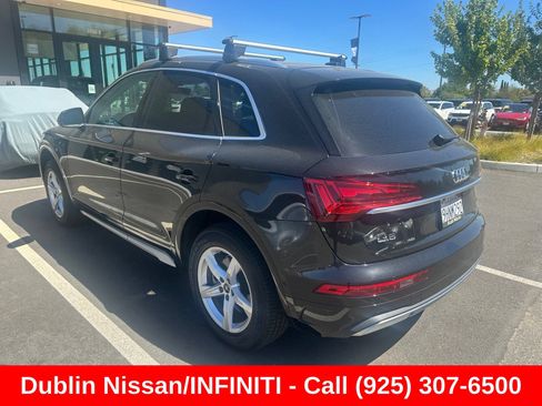 Used 2023 Audi Q5 2.0T Premium w/ Convenience Package AWD/4WD image 4