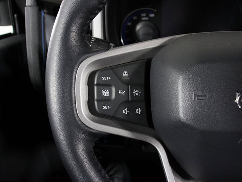 Used 2024 Ford Bronco Wildtrak image 14