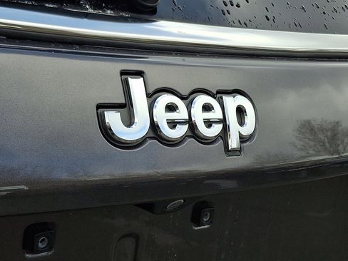 Certified 2019 Jeep Compass Latitude w/ Popular Equipment Group image 29