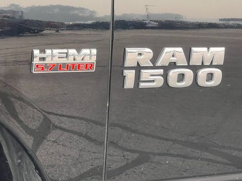 Used 2014 RAM 1500 Express AWD/4WD image 2