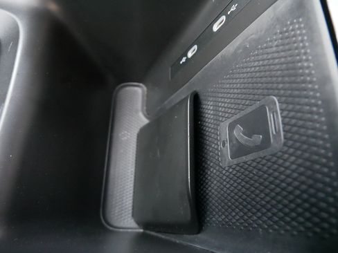 Used 2023 Volkswagen ID.4 Pro S AWD/4WD image 30