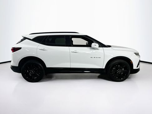 Used 2019 Chevrolet Blazer RS w/ Sun and Wheels Package FWD image 4