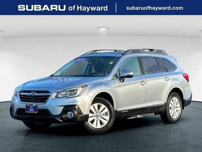 Used 2019 Subaru Outback 2.5i Premium w/ Popular Package #2