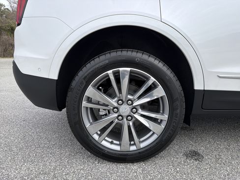 New 2026 Cadillac XT5 Premium Luxury w/ Driver Assist Package image 21