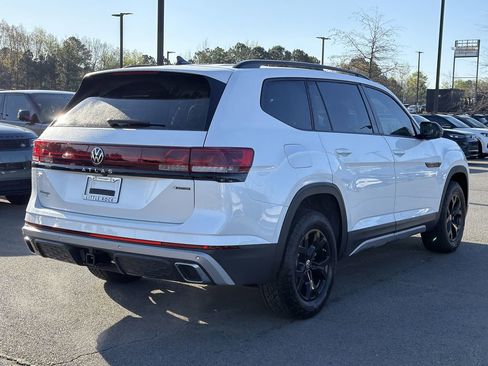 New 2026 Volkswagen Atlas Peak Edition AWD/4WD image 5